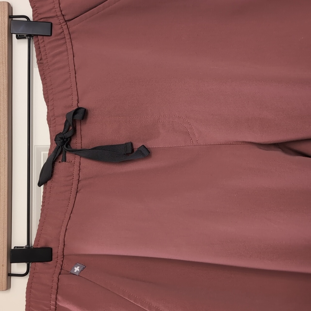 Figs Tansen Jogger Scrub Pants - Picture 2 of 3